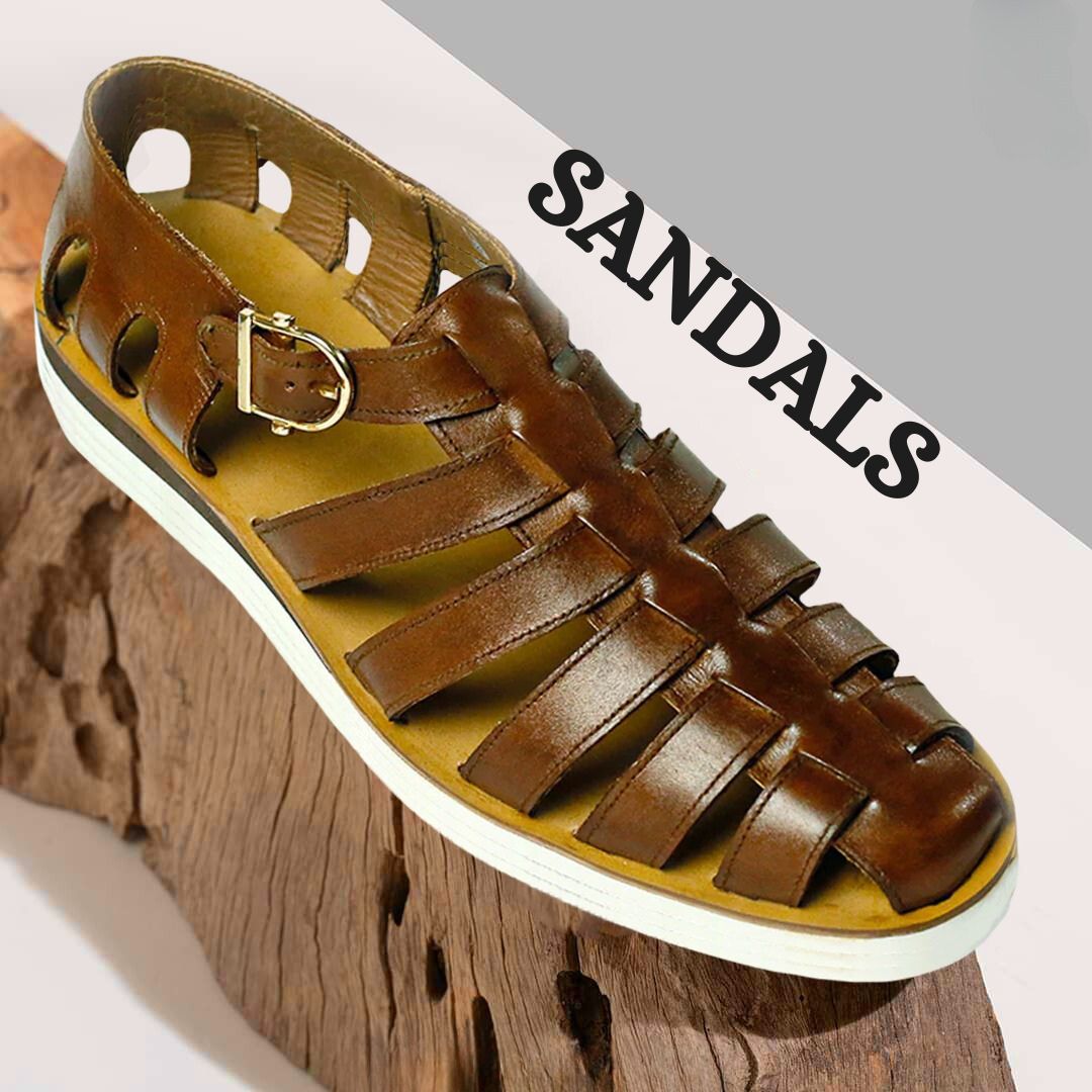 LEATHER SANDALS